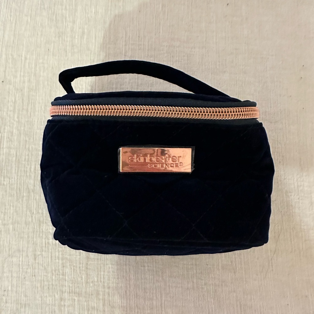 Skinbetter science mini pouch/bag